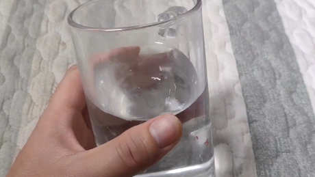 长期喝茶喝白开水哪个好？