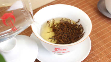 红茶的冲泡技巧及冲泡温度