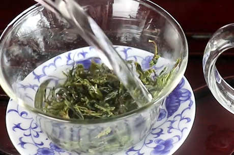 冲泡绿茶的温度和时间