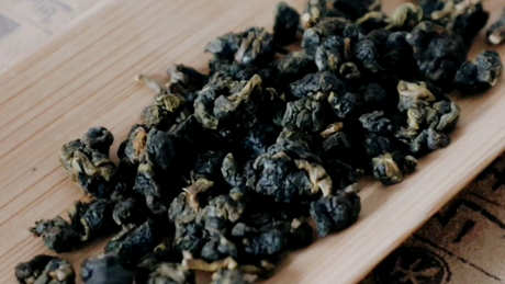 女性经常喝乌龙茶的缺点是乌龙茶的缺点