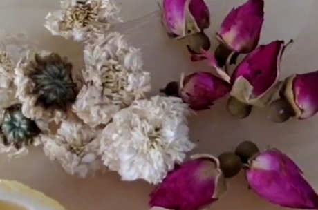 菊花玫瑰能一起泡吗？
