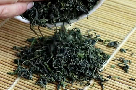 西洋参能和茶一起泡吗？