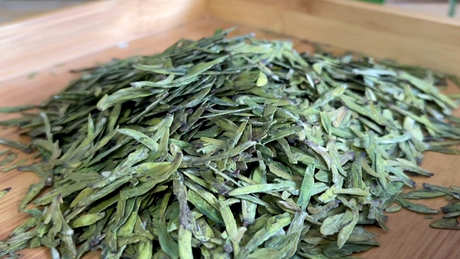 茶叶是酸性还是碱性？