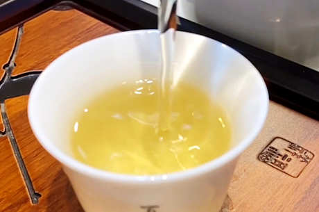 班盆古树茶的特点