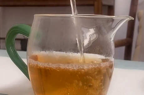普洱生茶与熟茶的区别与功效