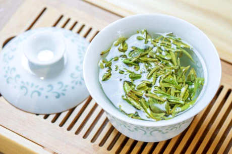 为什么茶叶放得越久越好？