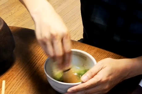 如何冲来喝抹茶粉？