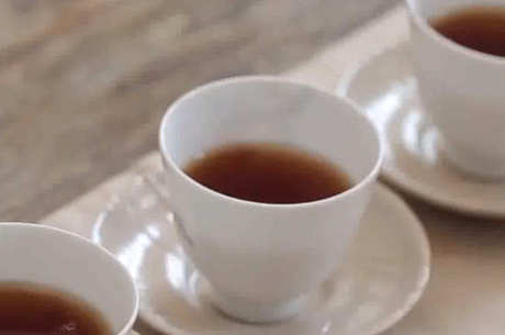 六堡茶是红茶吗？