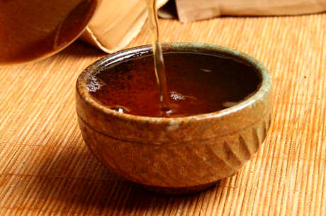 储存10年的普洱生茶有什么特点和味道？