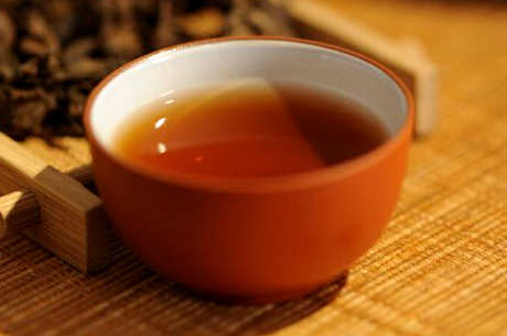储存10年的普洱生茶有什么特点和味道？