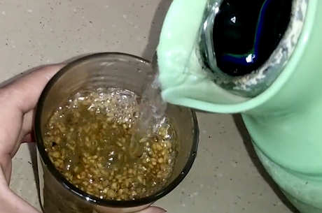 经常喝苦荞茶有什么好处和坏处？