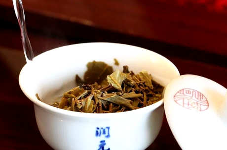 球形普洱茶的冲泡方法