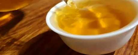 蟒蛇青古树茶的特点