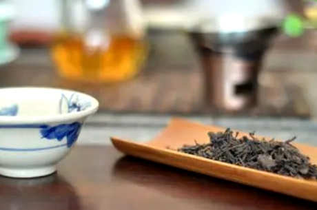多依树古树茶的口感特点
