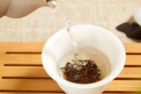 牛滚塘古树茶的特点