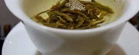 南糯山多依寨普洱茶的特点