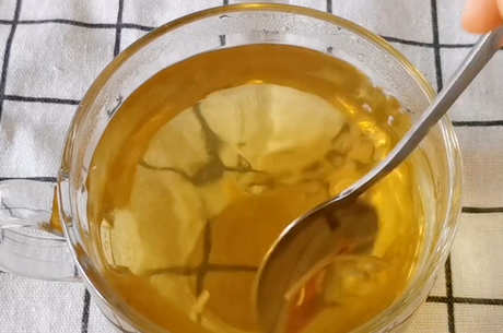 在水中饮用蒲公英是禁忌