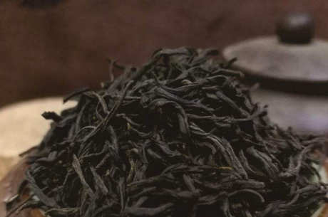 桐木关野生红茶的口感特点