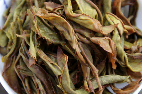 武夷山岩茶属于红茶还是绿茶