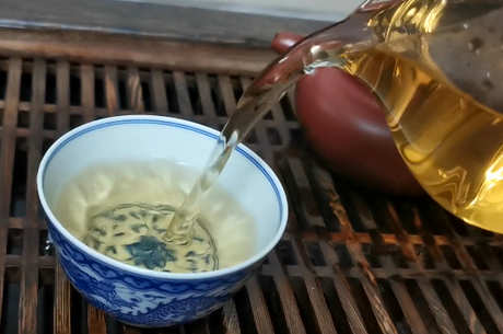正确冲泡老白茶的方法