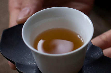 白莺山古树茶的口味特点