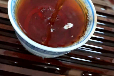 南糯山古树熟茶的特点