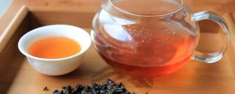 湿气重的人喝红茶还是绿茶？