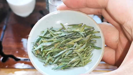 四川竹叶青茶的特点