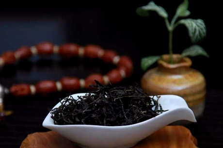 八类人不宜喝红茶
