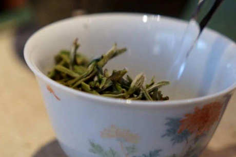 老同志属于什么茶？
