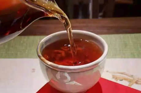普洱茶的锁喉会消失多久？