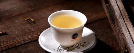 为什么喝普洱茶喉干？