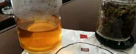 下关沱茶和饼茶用料的区别