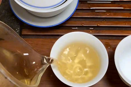 铁观音属于什么茶类？
