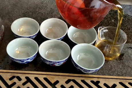 菊花泡水喝的九大禁忌
