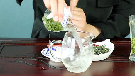 茶涩的原因是什么？