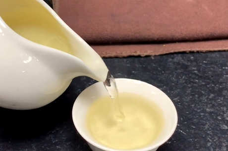 秋天喝什么茶比较好
