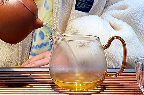秋天喝什么茶比较好