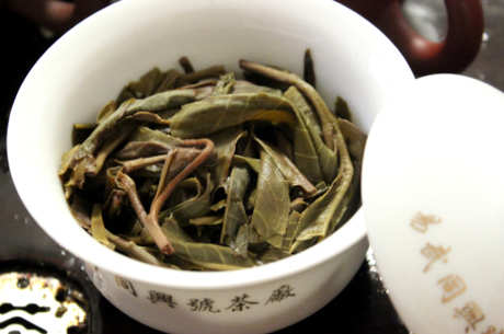 红茶和普洱熟茶的区别