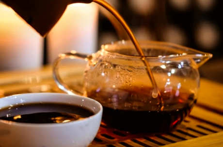 普洱茶是黑茶的一种吗？