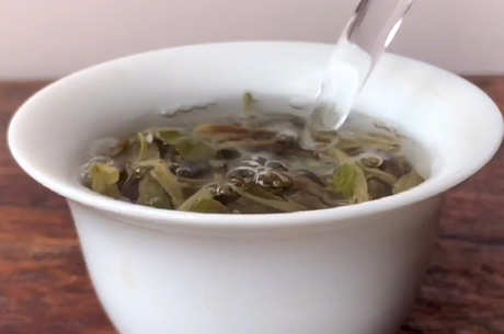 白茶和绿茶有什么区别？
