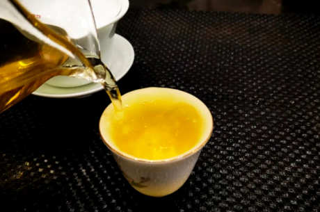 普洱红茶和普洱熟茶的区别