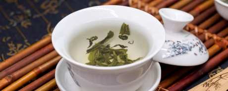 什么是普洱绿茶？