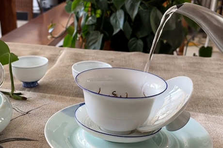 泡红茶的步骤和注意事项