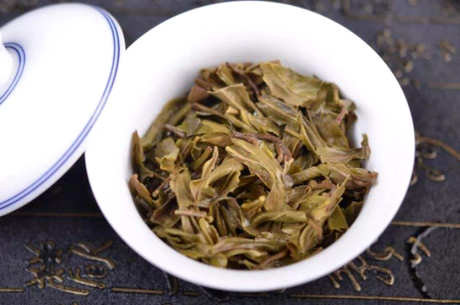 普洱茶表面的霜是什么？