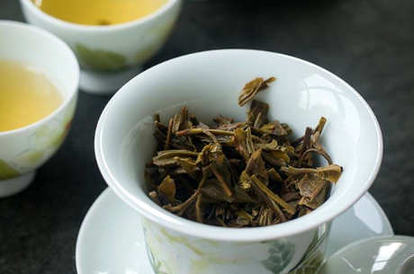普洱茶属于乌龙茶吗？