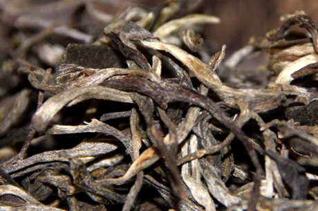 普洱茶属于乌龙茶吗？