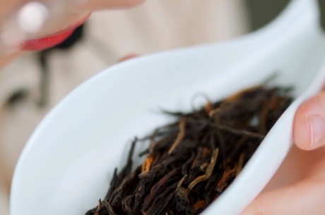 如何区分茶叶的质量