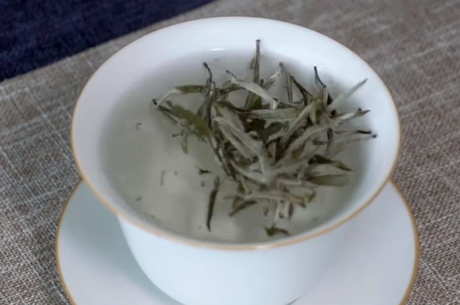绿茶、红茶、白茶、红茶的区别