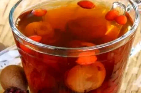 桂圆干泡水的功效和作用介绍